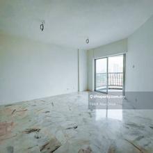 Spacious Layout. Nice KL View. Brand New Unit. Non Bumi Unit