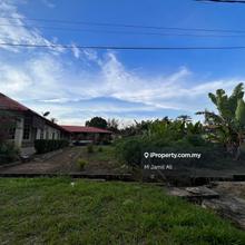 Tanah Lot Bangunan Geran Individu di Parit Raja Johor 
