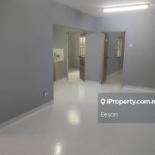 Nice Reno Pkns Sek 2 Flat! Perfect Location! Full Loan! Below Market!