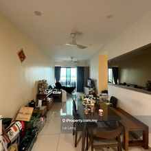 Skyvilla D'Isand Puchong - Stunning Lake View Condo for Sale 