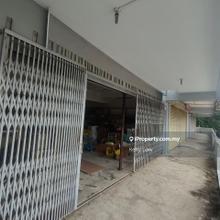 For Rent First Floor Facing Road, Shoplot / Office in Beverly Hills