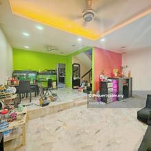 Gated Guarded,  Freehold, Move in condition