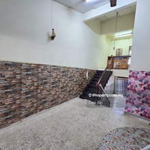 Taman Bukit Maluri house well kept for sales,