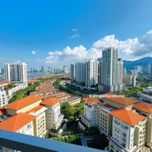 High floor, renovated & furnished, Gurney Drive view!