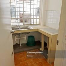 Nice and clean 3 rooms 2nd floor
