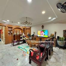 Super Cheap / Kitchen & Side Land Extended / Gated Guarded
