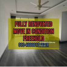 Fully Renovated / Move In Condition / Freehold