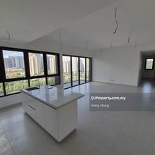 Alix Residence Dutamas @ North Kiara, Dual Key Mid Floor Semi Furnish