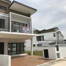 Big corner Terrace house at Anggun 3
