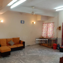 Fully Furnish Double Storey 4 rooms Sek 6 K.D Short walk MRT station