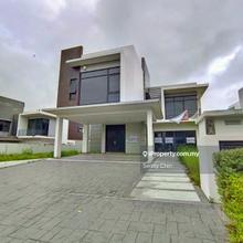 Good Environment & Super Nice 2.5 Storey Bungalow @Jade Hills