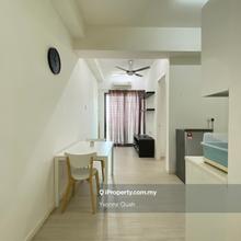PJ The Grand Sofo 554sf 2r 1b Furnished, Opp Paradigm Mall Kelana Jaya