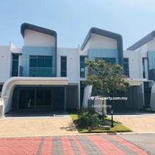 Terrace house for Sale