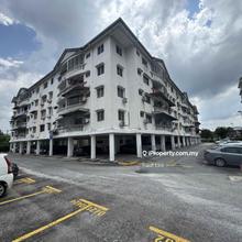 Cheras Perdana Apartment Block E 870sf 3room 1 Cover Parking Top Floor