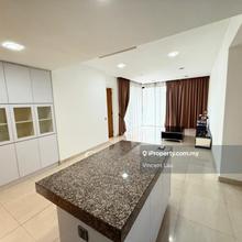 Freehold Well Maintain Renovated Partial Furnished Low Floor Nice View