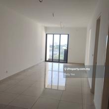 Woodsbury Suites @ Harbour Place for Sale