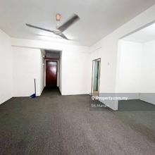 Near LRT!  Tingkat 1 Shop apart! Taman Pandan Cahaya Ampang, Selangor