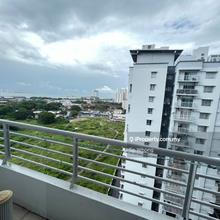 Big and spacious, 5 bedrooms , sea view, 1748sq ft