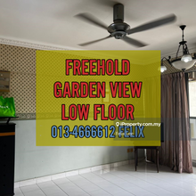 Freehold / Garden View / Low Floor