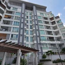 Huge Balcony with 3 ensuite Bedrooms at Taman Desa!