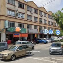 Taman Pusat Kepong Corner Shop lot for Rent