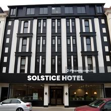 5 star location ! Operating hotel with high profit !