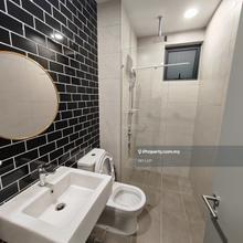 Partially furnished 1 room unit 