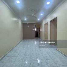 Rent Pangsapuri Pelangi Indah nr Klang Parade Lower Floor Good Unit