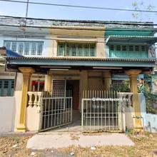 Freehold Double Storey Terraced House at Jalan Limbongan near Tengkera