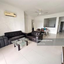 Skyvilla Apartment For Rent at  Batu Kawa