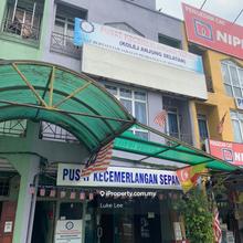 Ground floor shop for rent at Medan 88 bandar Salak Tinggi 