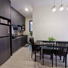 Well maintained unit condition available august