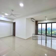 Available, 3plus 1 bedroom
