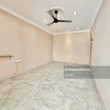 22x75 Extended 1.5 Sty Taman Taynton View Freehold 2 Parking Well Kept