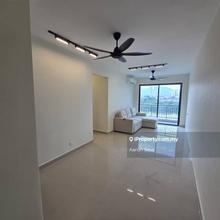 Baron @ Lake City Brand New 3room 2bath Partial Furnished, Ready Now
