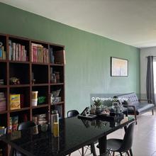 Suria Apartment @ Batu Kawan Fully Furnished & Reno for sale
