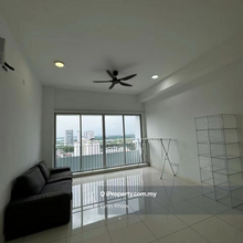Good Location/Epic Residence/Larkin/3 Bedrooms/Rm2500
