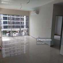 Spacious corner unit at Residensi Mh Platinum 2