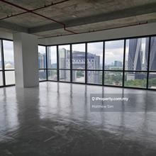Corner Lot Office @ The Met Corporate Towers for Rent!