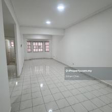 2 min walk to LRT station