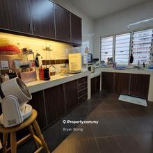 Terrace house for Sale