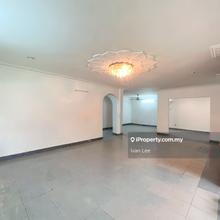 Facing Open Space! Big & Well Kept!