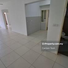 3 Bedroom 2 Bathroom High Floor 