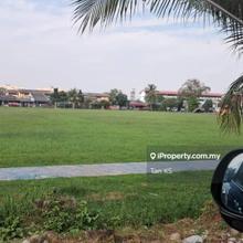 Pandamaran Jaya Single Storey House for Sale Facing big Field Rm350k