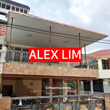 Commercial Double Storey Semi-D Jalan Kelawai For Rent !!