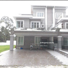 Semi d corner house in villa penchala,ttdi,kuala lumpur