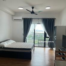 High Floor & Fully furnished