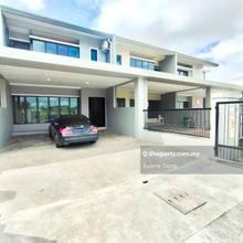 Kuching City Mall - Double Storey Intermediate House 