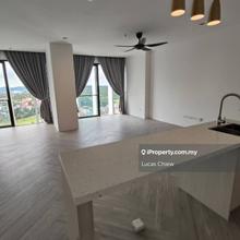 Lumi @ Partially Furnished Unit For Sales