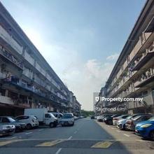 Below Bank Value Lorong Pandan Anika Flat 3room 2bath Corner lot 